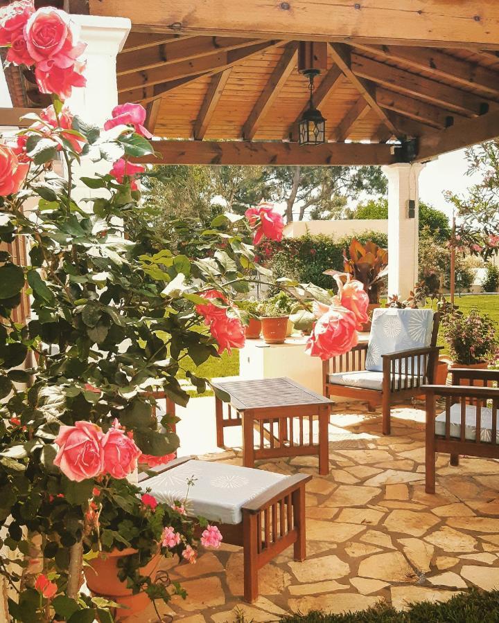 Voula Accommodation Agios Georgios  Esterno foto